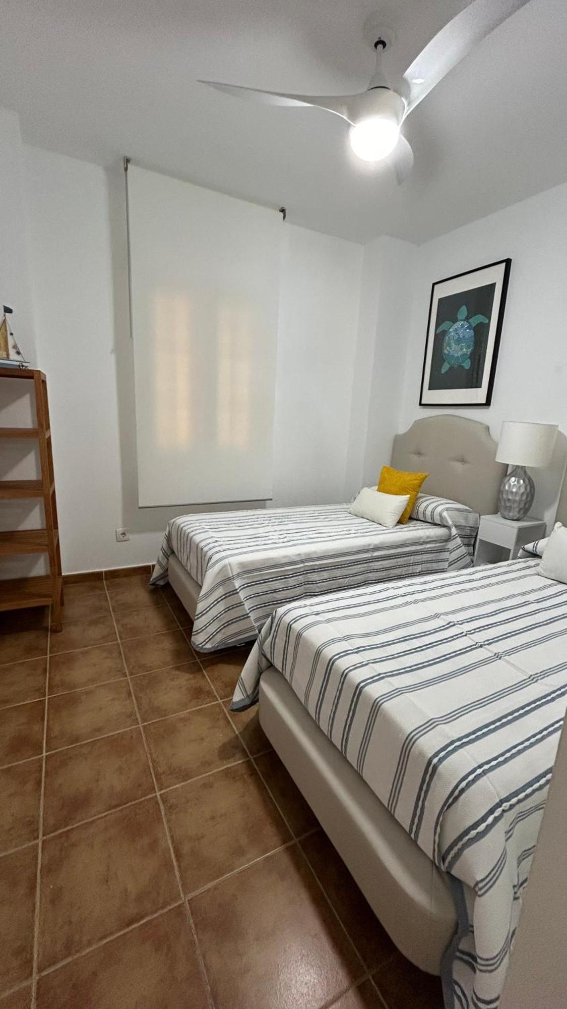 Apartamento 2 Dormitorios Isla Canela Exterior photo