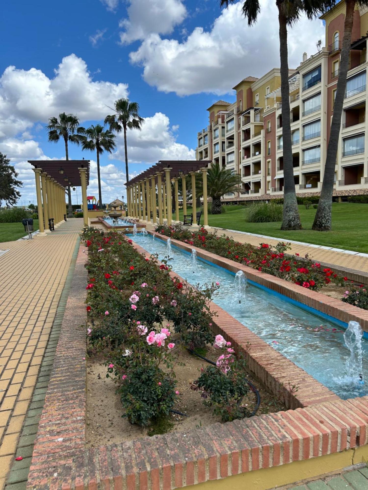 Apartamento 2 Dormitorios Isla Canela Exterior photo